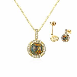925 Sterling Silver Opal Pendant Necklace & Earrings Set E16-357